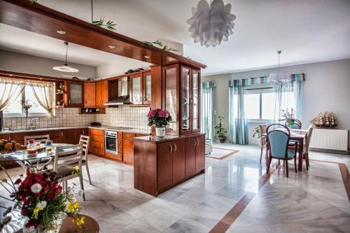 Apartamento Antonella Home, Holiday Apt With Sea Views!