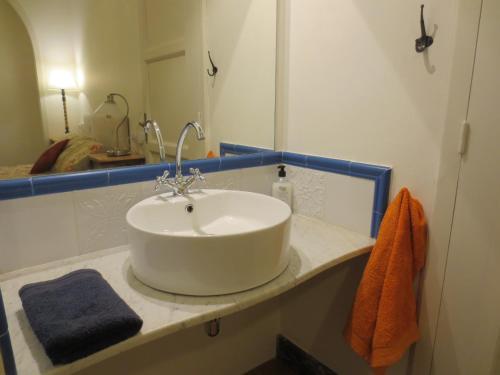 Hostal 1900 B&B Terrassa