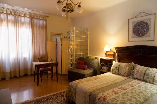 Hostal 1900 B&B Terrassa