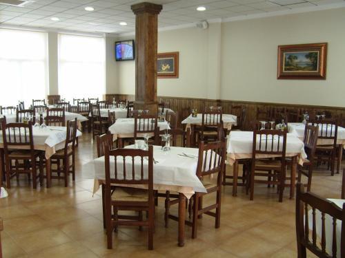 Hostal Pensi�n Venta De T�bar