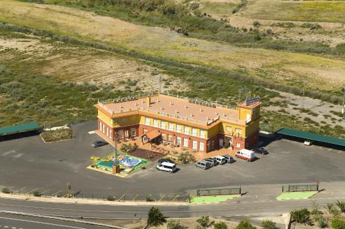 Hostal Pensi�n Venta De T�bar