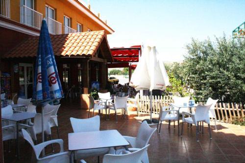 Hostal Pensi�n Venta De T�bar