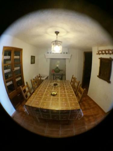 Cuevas El Balc�n De Orce