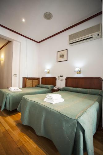 Hostal Carrera