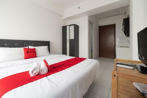 Hotel Reddoorz Apartment At Gunung Putri Square