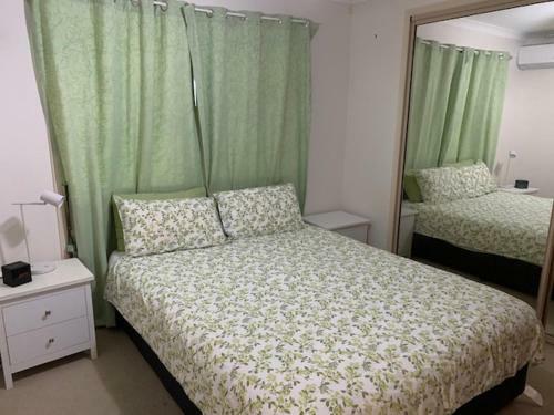 Bed & Breakfast Rosemarys Place