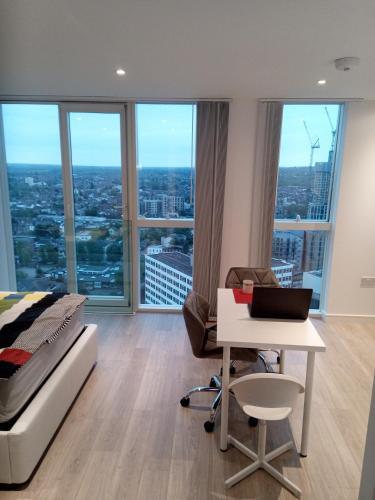 Apartamento 32 Floor Studio For Work=1gb Wifi+printer