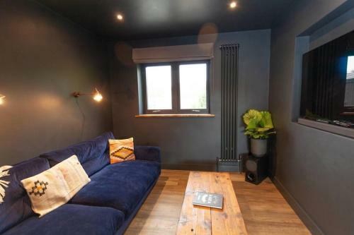 Ebony House Dartmouth