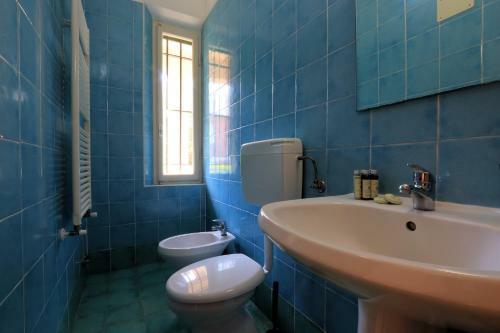 Hostal Bed & Parking Cecina Rooms