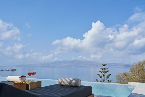 Villa Hill Club Naxos