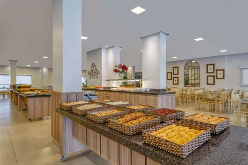 Wyndham Olimpia Royal Hotel