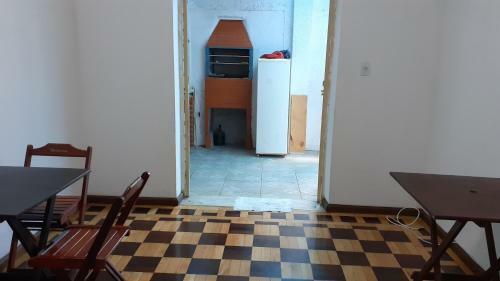 Casa Alegre Em Bairro Bo�mio