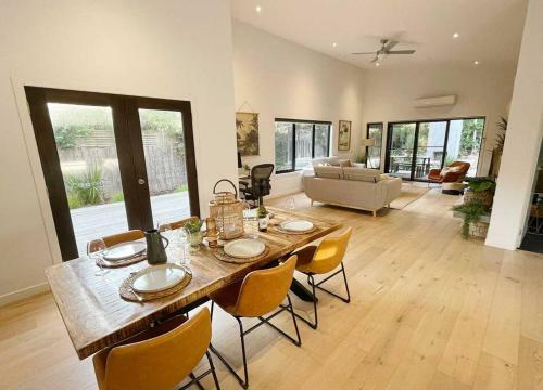 Stylish Cape Beach House