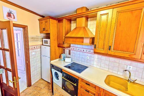 Plaza De C�rcel 3-bedroom Apartment