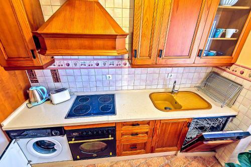 Plaza De C�rcel 3-bedroom Apartment