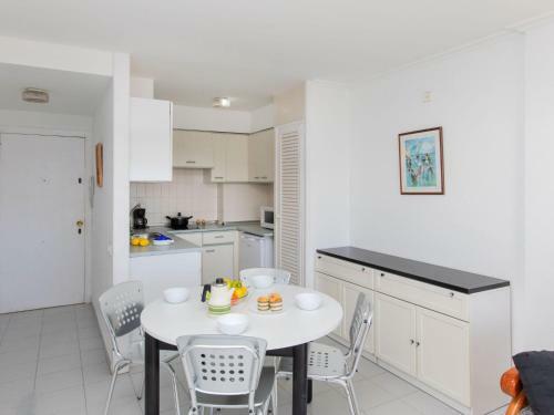 Apartment Residencial Manureva V-3