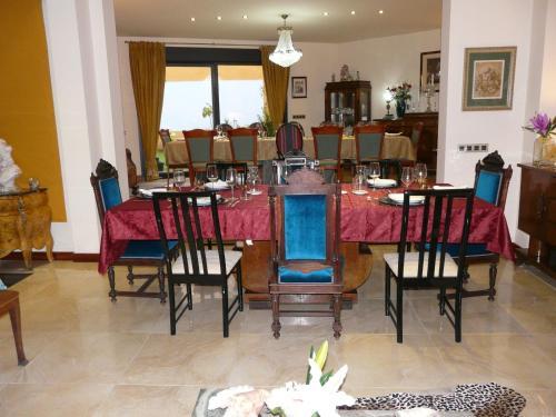 Hotel Rural Las �guedas