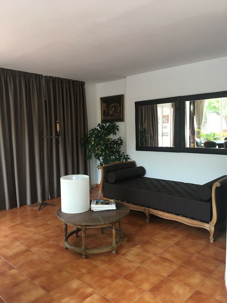Albergue Hipica Park