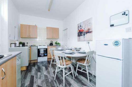 Akroyd House By Lavender Stays