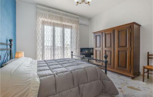 Stunning Apartment In Giarre With Wifi And 2 Bedrooms