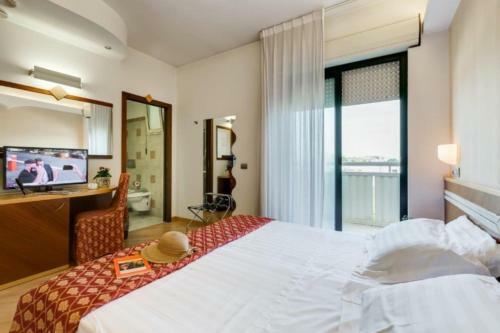 Hotiday Hotel Village