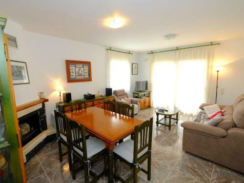 Villa Cala Almadrava