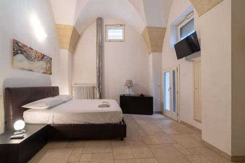 Milestone Inn Lecce