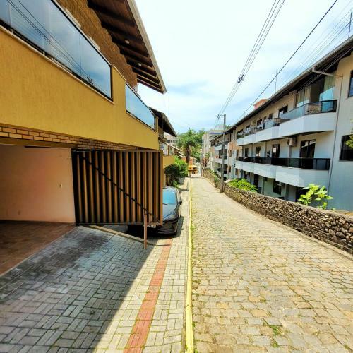 Apartamento Duplex 01 - 2 Su�tes A 60mts Da Praia - Com Piscina