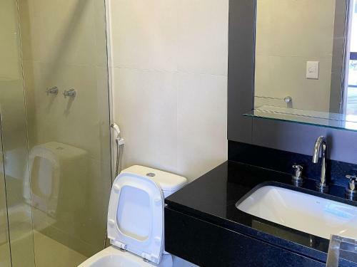 Apartamento Aion Su�tes No Centro De Bombinhas - Moderno Loft Com Localiza��o Central