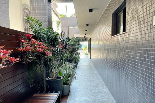 Apartamento Aion Su�tes No Centro De Bombinhas - Moderno Loft Com Localiza��o Central