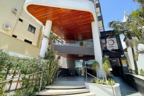 Apartamento Aion Su�tes No Centro De Bombinhas - Moderno Loft Com Localiza��o Central