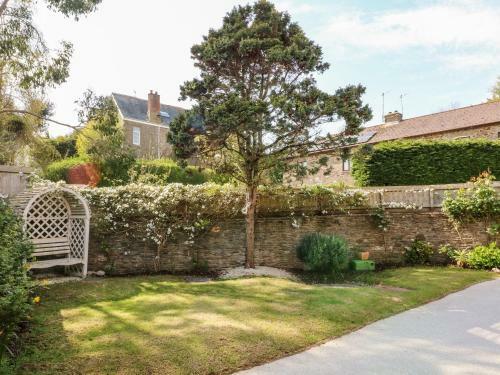 1 East Farm Cottage