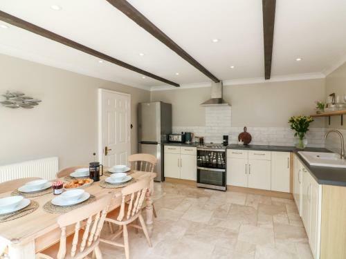 1 East Farm Cottage