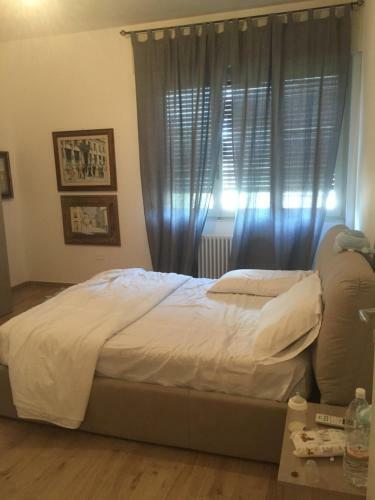 Bed & Breakfast Best Positions 1