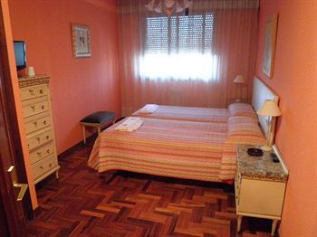 Hostal Gesti�n De Alojamientos Rooms