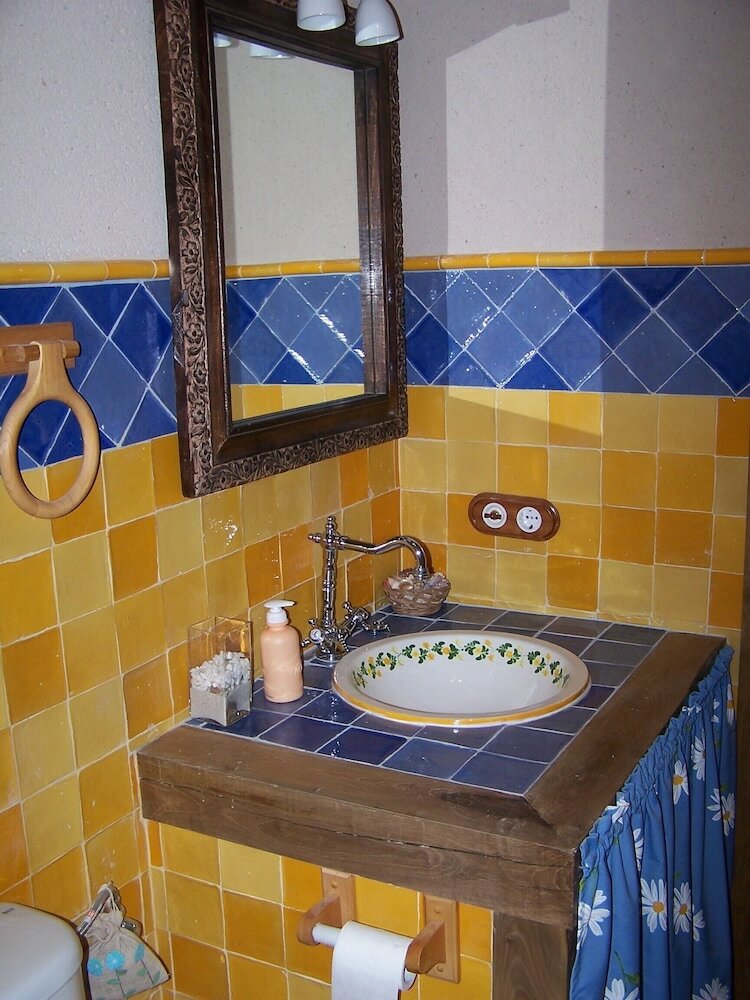 La Fuente Del Monte