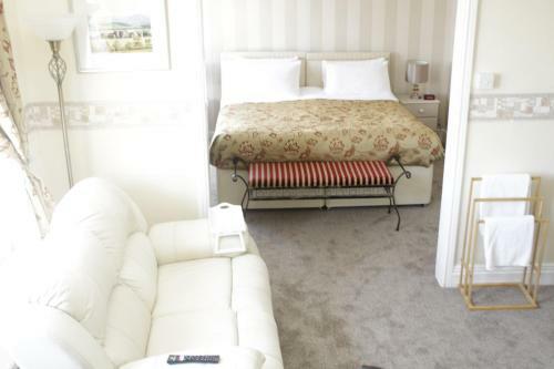The Snowdon Apartment