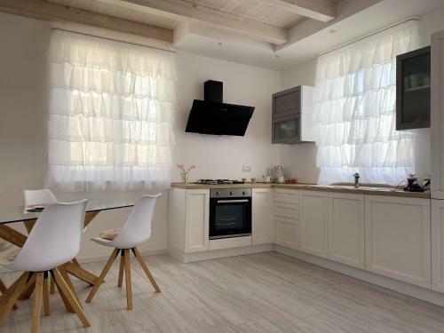 2 Bedrooms House With Enclosed Garden At Modica