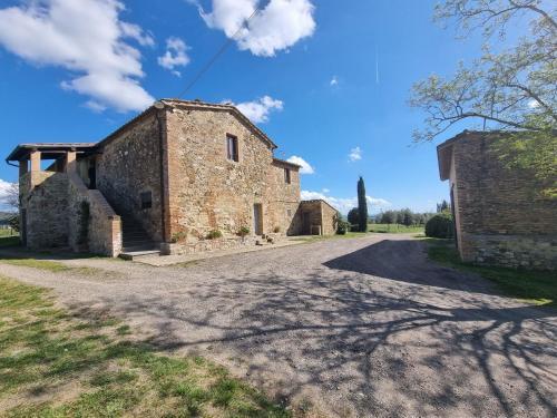 Splendid Holiday In Montalcino With Shared Pool