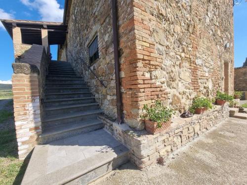 Splendid Holiday In Montalcino With Shared Pool