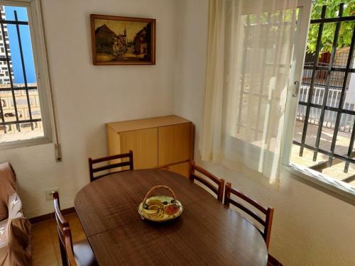 Casa Chalet Independiente En Calle Privada