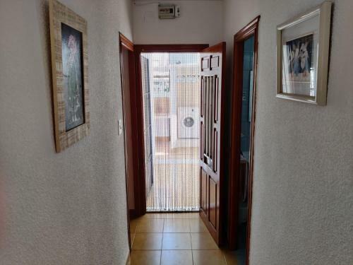 Casa Chalet Independiente En Calle Privada