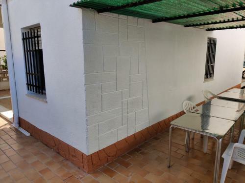 Casa Chalet Independiente En Calle Privada