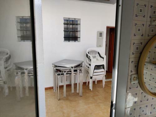 Casa Chalet Independiente En Calle Privada