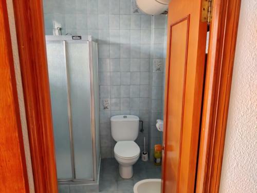 Casa Chalet Independiente En Calle Privada