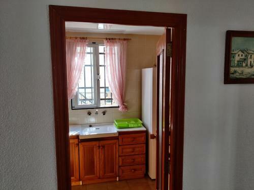 Casa Chalet Independiente En Calle Privada