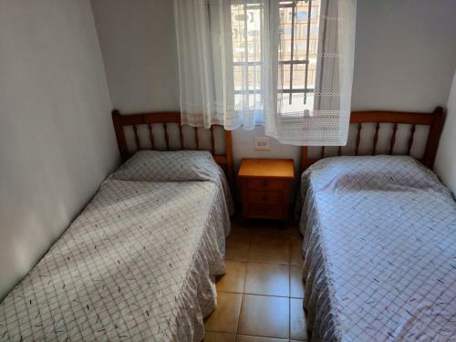 Casa Chalet Independiente En Calle Privada