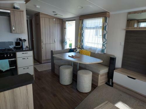 Self-catering Holiday Home At Shorefield Country Park