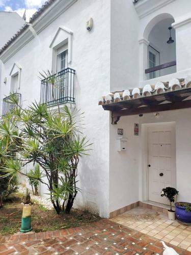 Luxury Townhouse Golden Mile