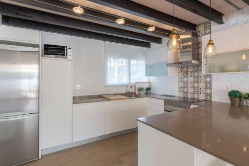 Scandi Loft Puerto Banus Marbella Pool Wifi Paddle